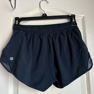 LULULEMON dark navy blue Hotty hot shorts